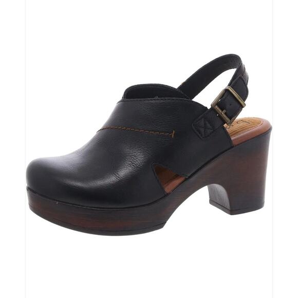 B.O.C. Size 10 Cecila Faux Leather Buckle Clogs like new - Picture 1 of 9